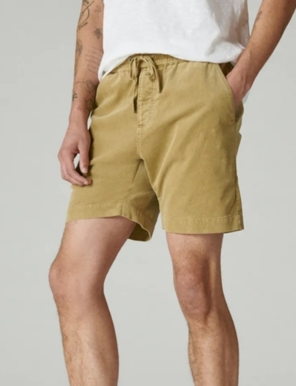 LUCKY BRAND 7" pull up corduroy short